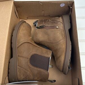 Ugg boots size 12 style T Bolden Weather.